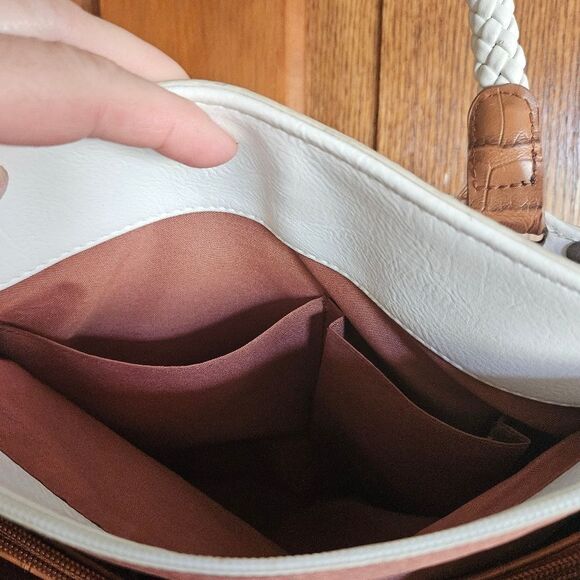 Bueno White Cognac Faux Leather Shoulder Purse Bag Key Cell Pockets Country Chic - Picture 5 of 15